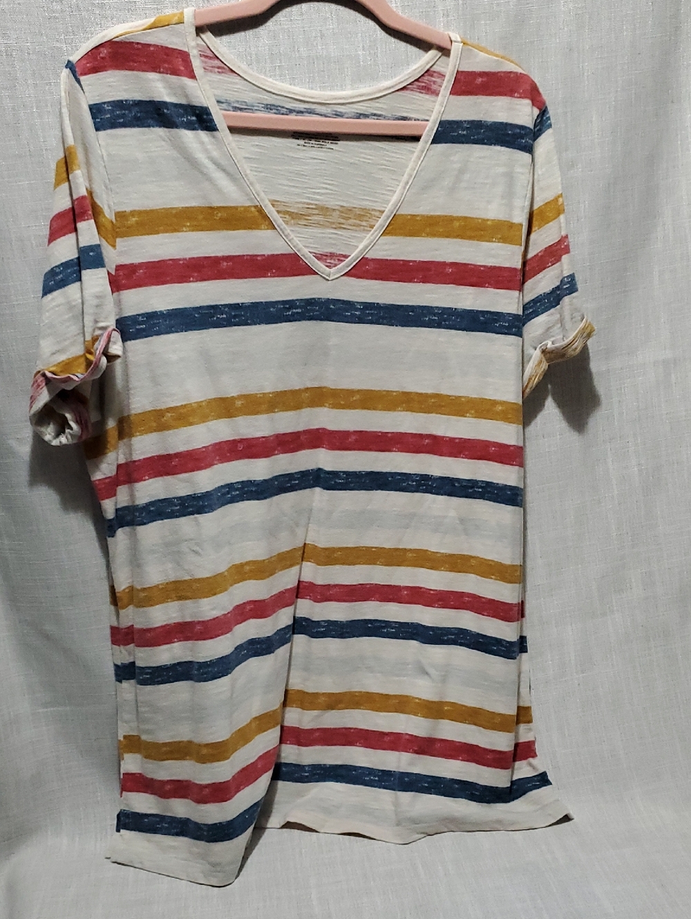 Lane Bryant Cream V-Neck Short Sleeve Top with Red, Blue & Mustard Stripes